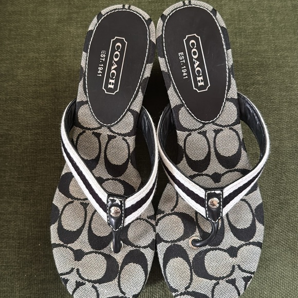 Coach Y2K Felicite Wedge Sandals Size 7.5 - Picture 11 of 13